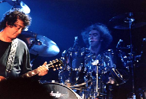 Jimmy Page & Michael Lee, July 16th, 1998 at MSG, NYC
