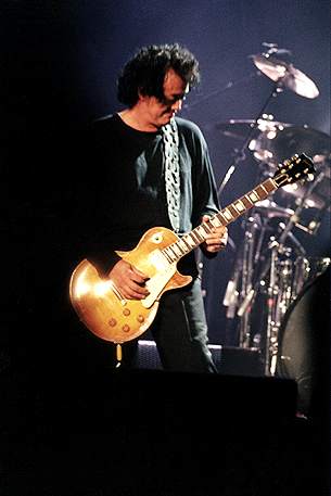 Jimmy Page, July 16th, 1998 at MSG, NYC